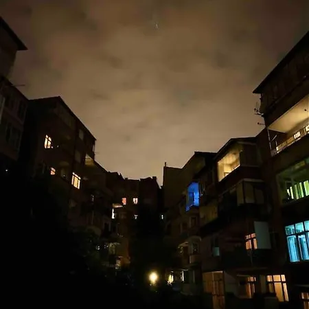 In The Center, Comfortable, Friendly And Fresh Flat